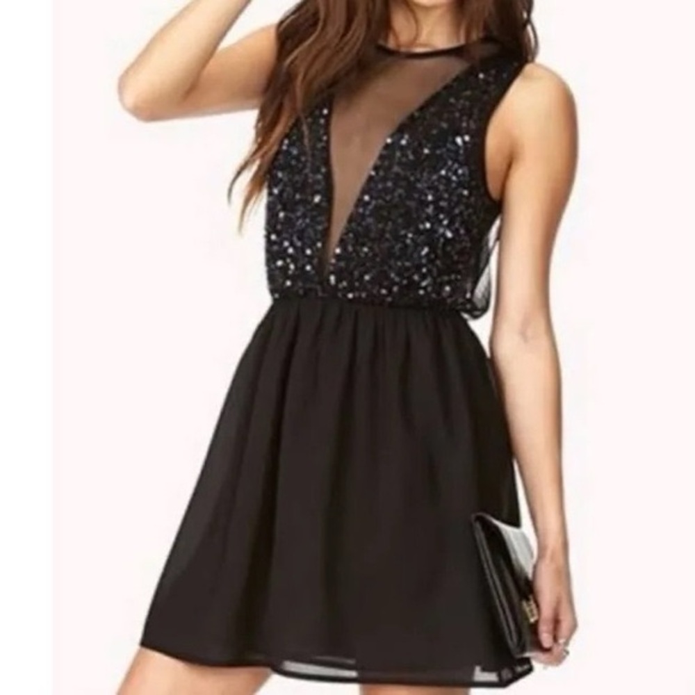 Forever 21 Black Sequin Mesh Sheer Fit & Flare Cocktail Party Dress Sz Large NWT